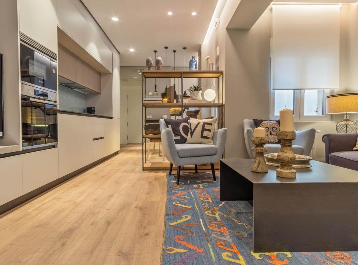2 Bedrooms City Center Pizzaro I Madri Exterior foto