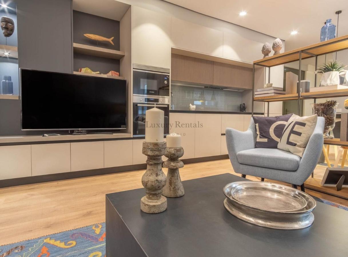 2 Bedrooms City Center Pizzaro I Madri Exterior foto